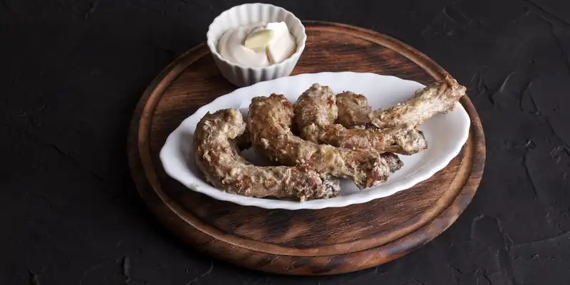 Stewed chicken neck (meat only)