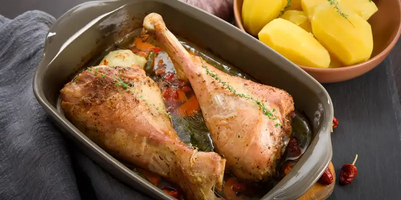 Roasted turkey drumstick (meat only)
